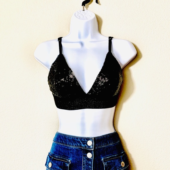 Cosmopolitan Tops - Cosmopolitan Lacie Black Sequence Top NWT